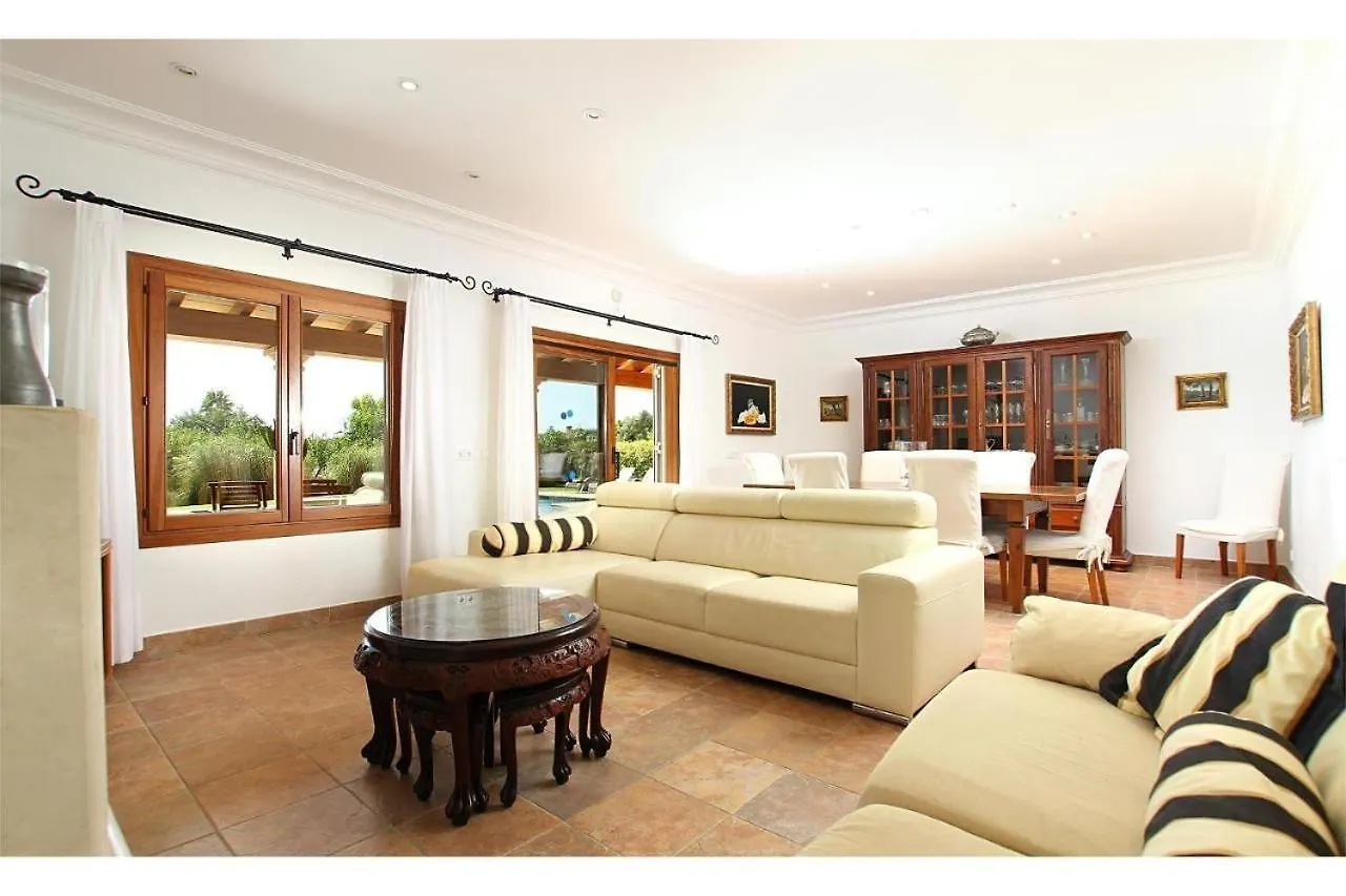 Villa Rico Pollenca 0*,