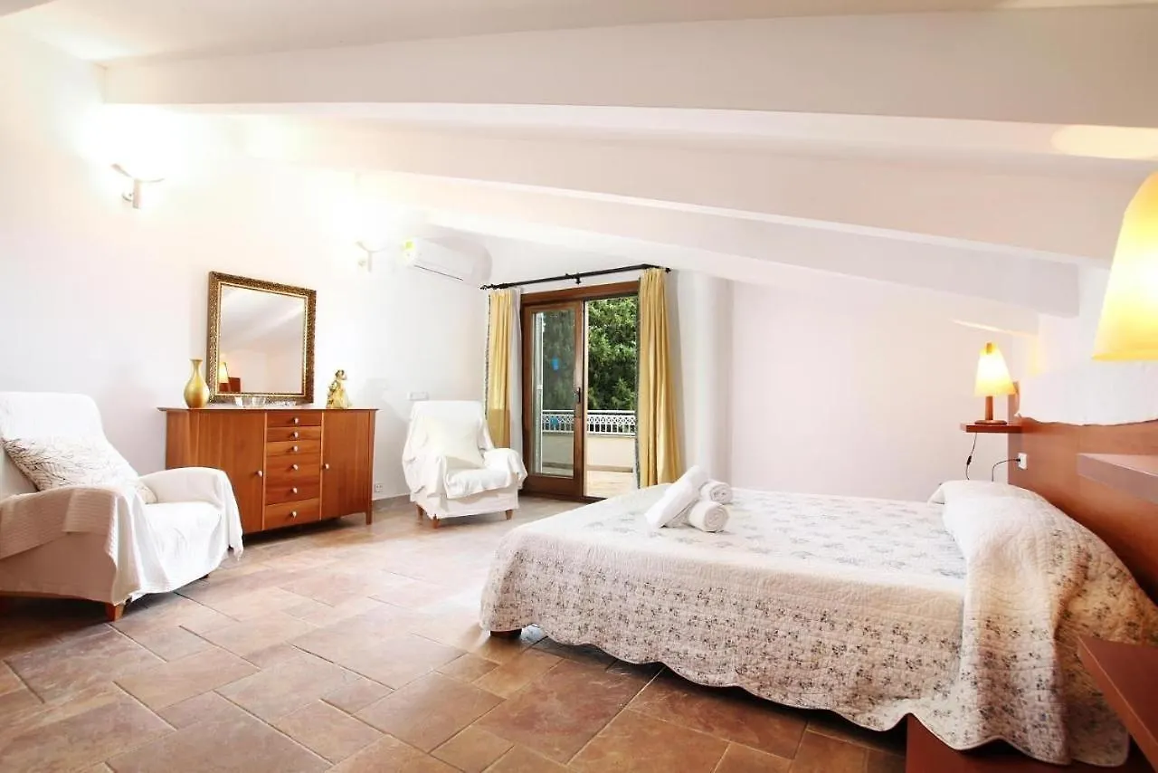 Villa Rico Pollenca 0*,